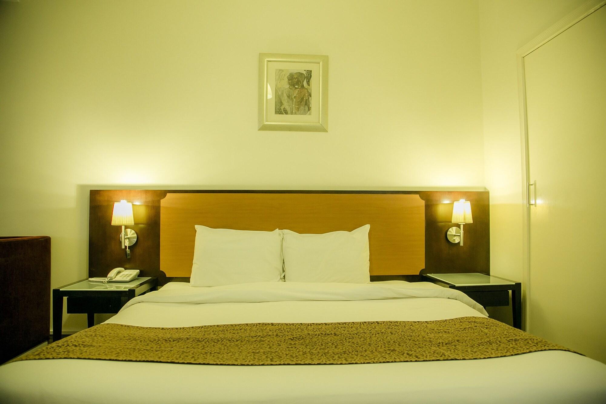 Phoenicia Grand Hotel Ντουμπάι Εξωτερικό φωτογραφία