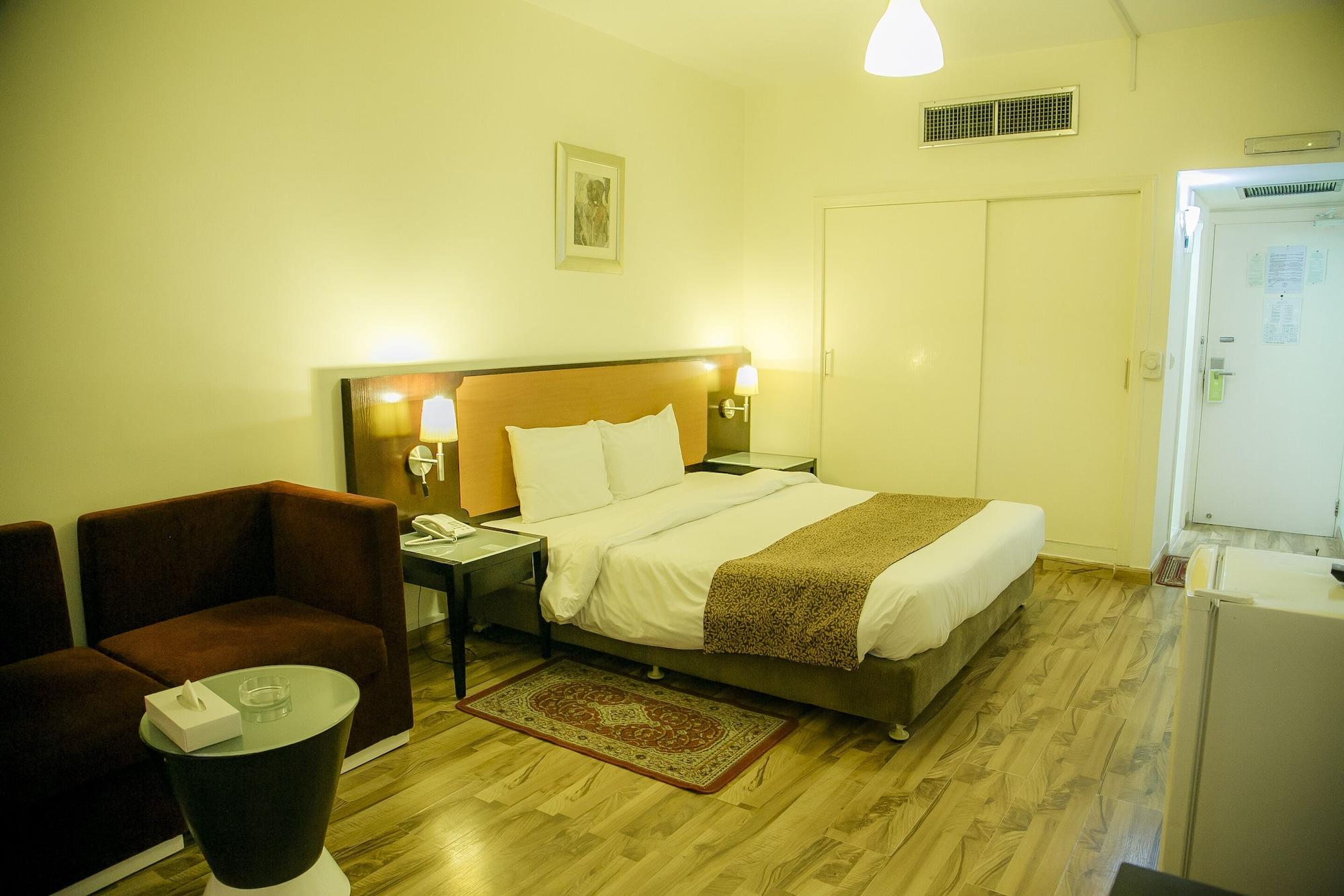 Phoenicia Grand Hotel Ντουμπάι Εξωτερικό φωτογραφία