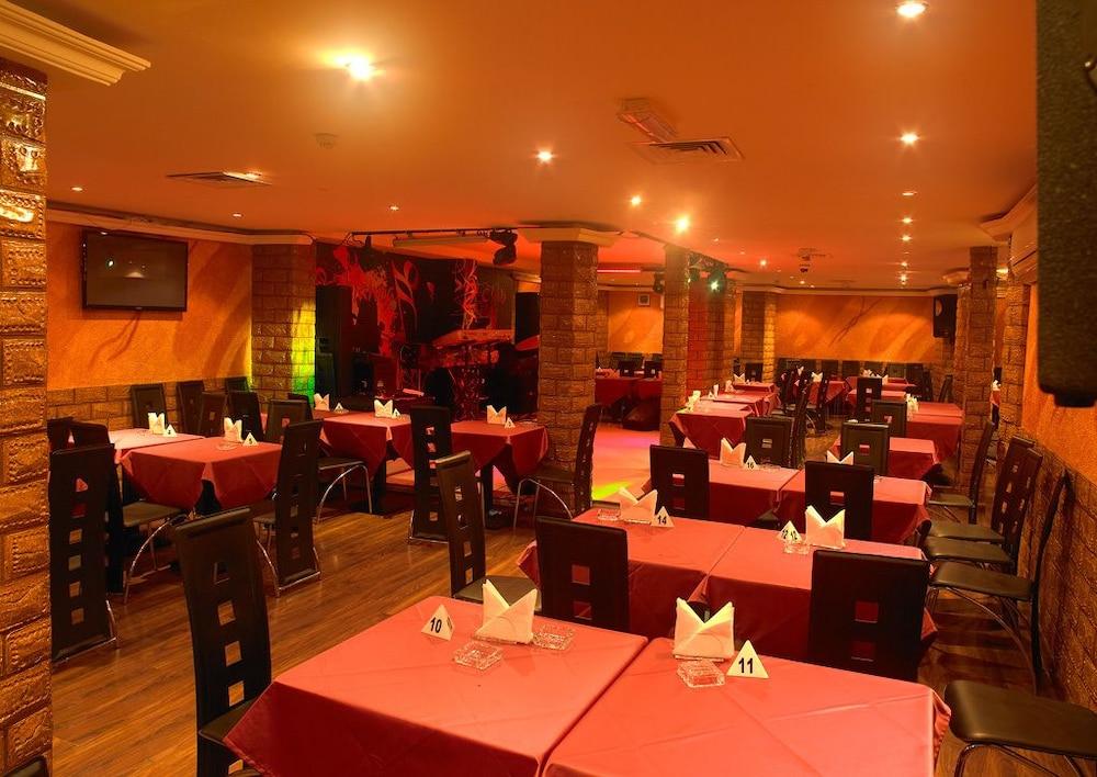 Phoenicia Grand Hotel Ντουμπάι Εξωτερικό φωτογραφία
