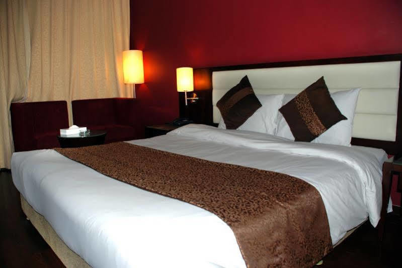Phoenicia Grand Hotel Ντουμπάι Εξωτερικό φωτογραφία