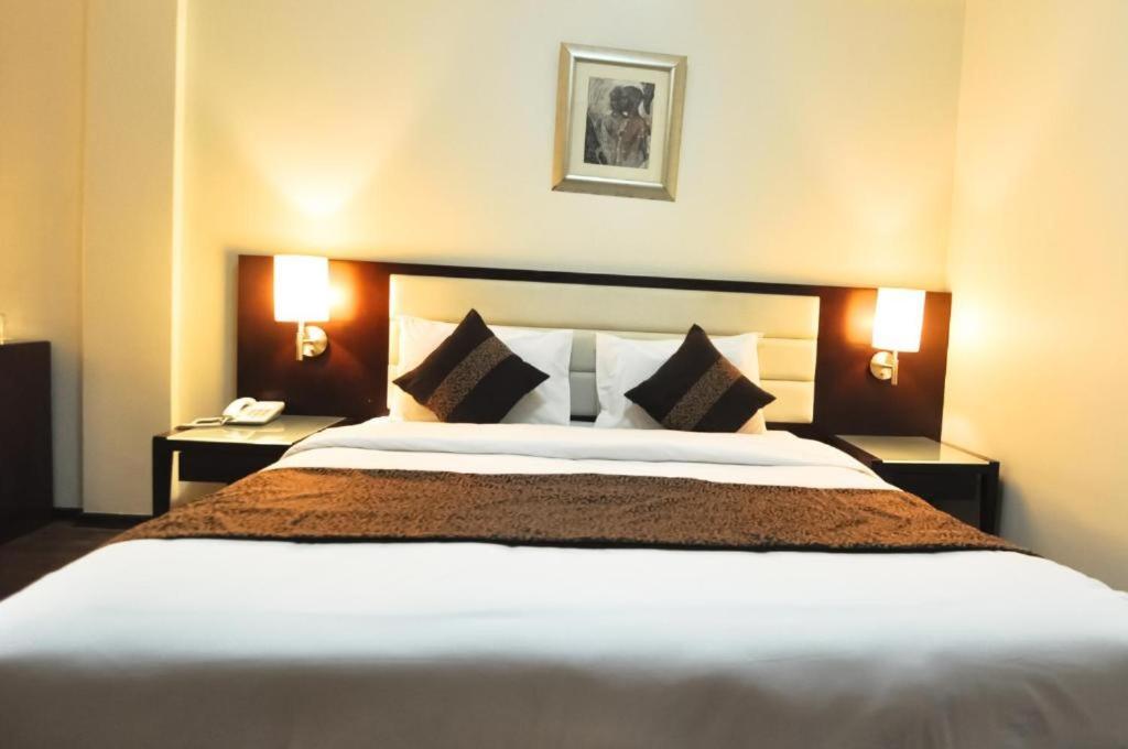 Phoenicia Grand Hotel Ντουμπάι Εξωτερικό φωτογραφία